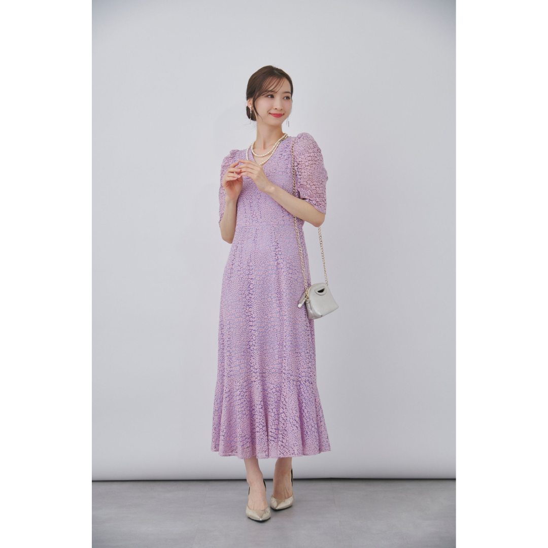 ピンクのお呼ばれドレス