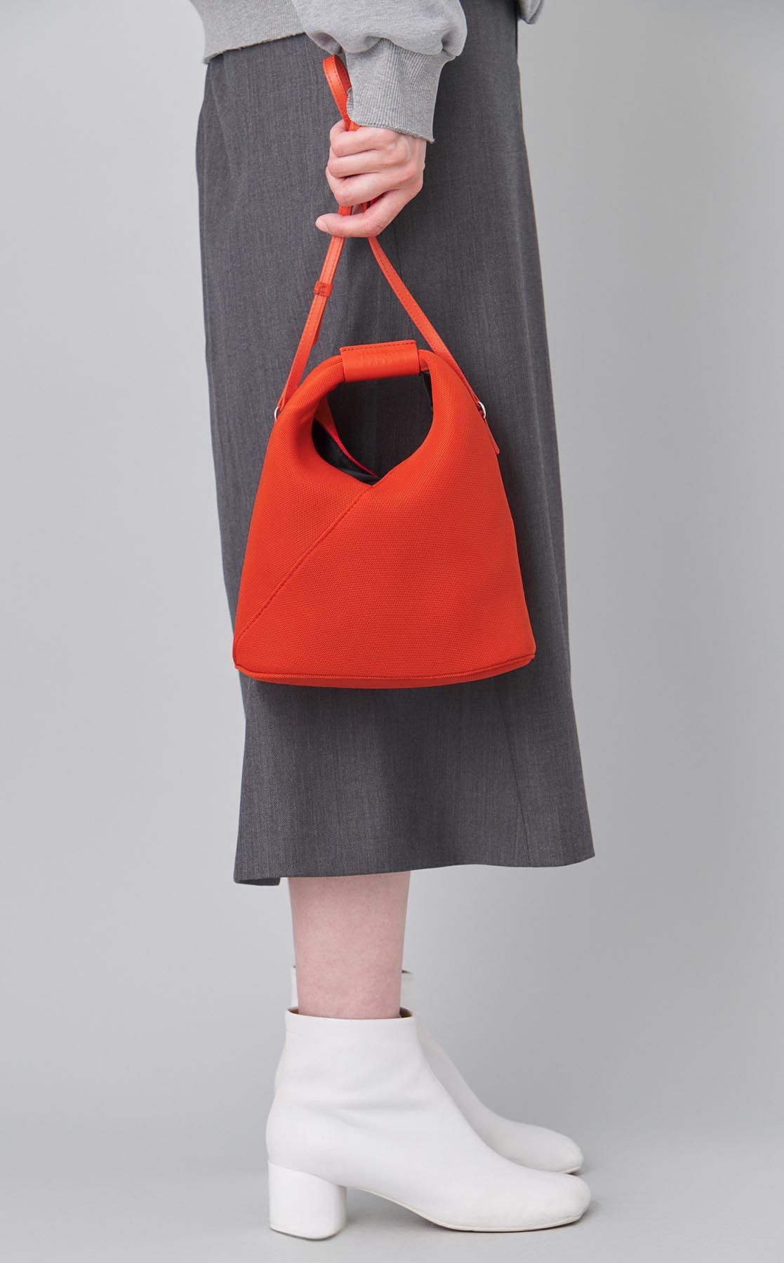 MM6 Maison Margiela ジャパニーズバッグ　メッシュ MM6 Maison Margiela｜メッシュジャパニーズクロスボディバッグ