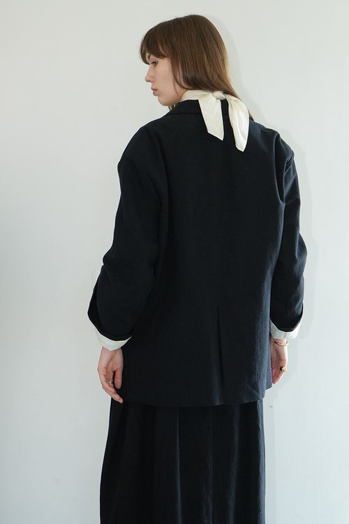 ベルスリーブオーバージャケット
