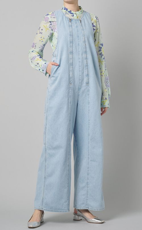 バタフライプリントスタンドカラーブラウス