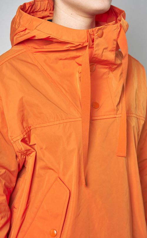 フーディアノラックジャケット