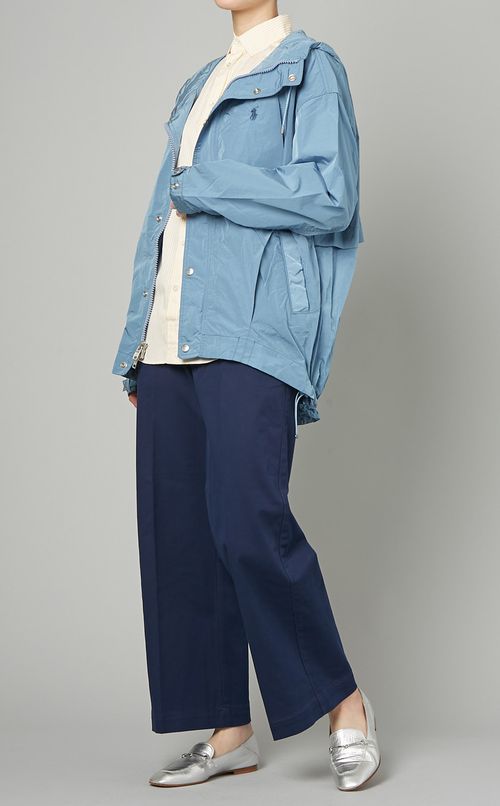 ナイロンフーデットパーカー