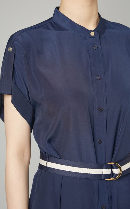 ベルト付ハーフスリーブワンピース