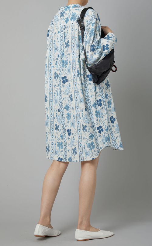 フラワープリントスモックワンピース