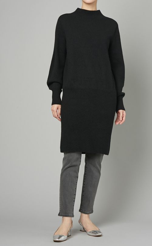 シームレスニットワンピース