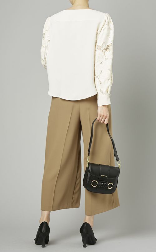 ギュピールレースボートネックブラウス