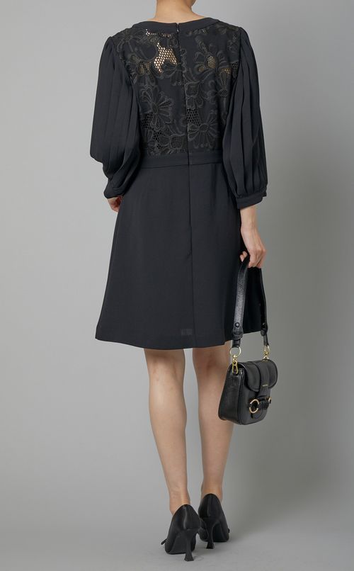 ギュピールレースフレアワンピース