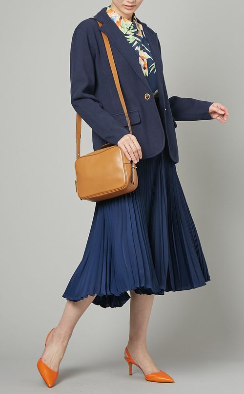 スクエアショルダーバッグ