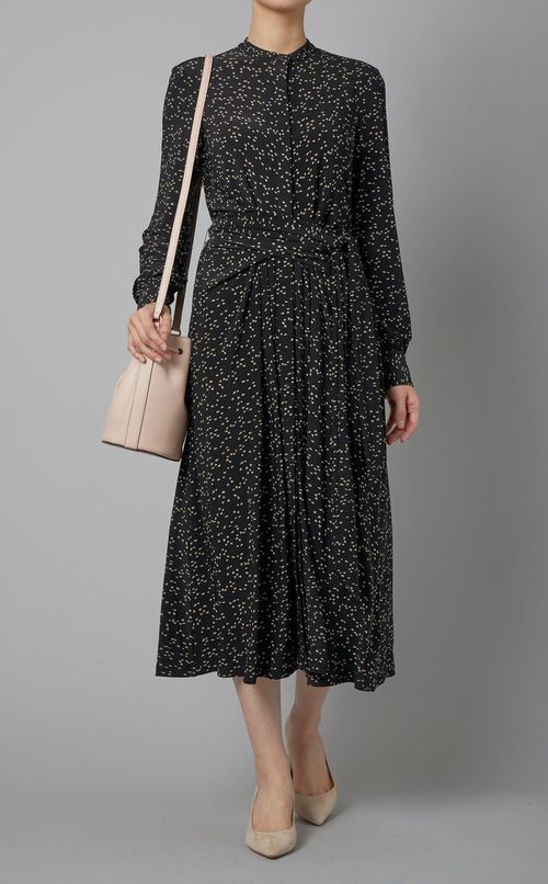 ドローストリングレザーバッグ