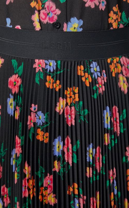 マルチフラワープリントプリーツスカート