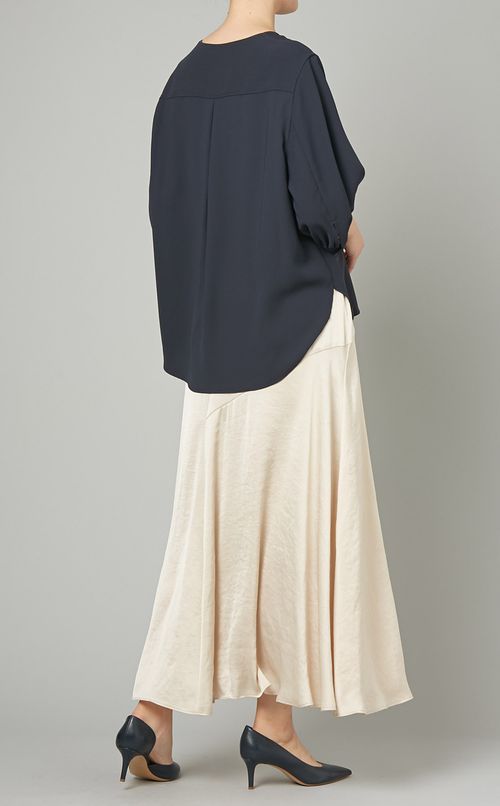 クラッシュサテンドレープスカート