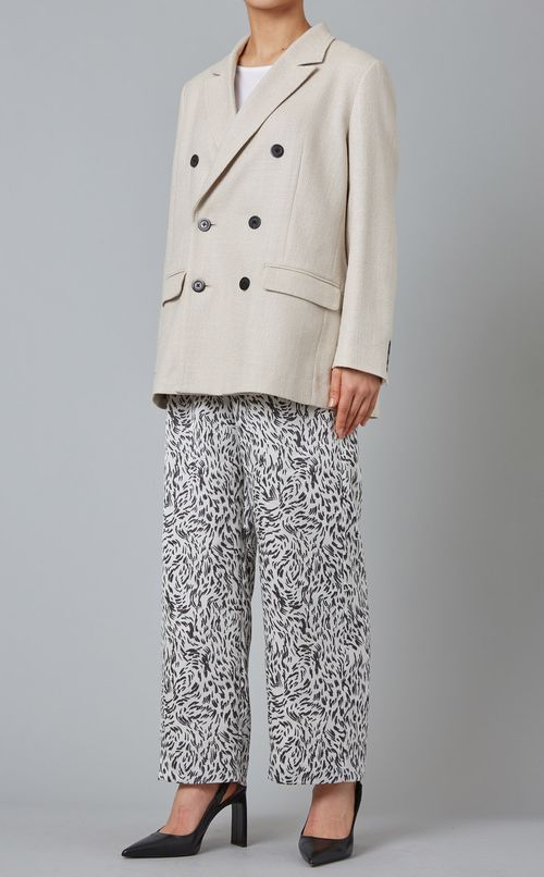 ダブルテーラードジャケット