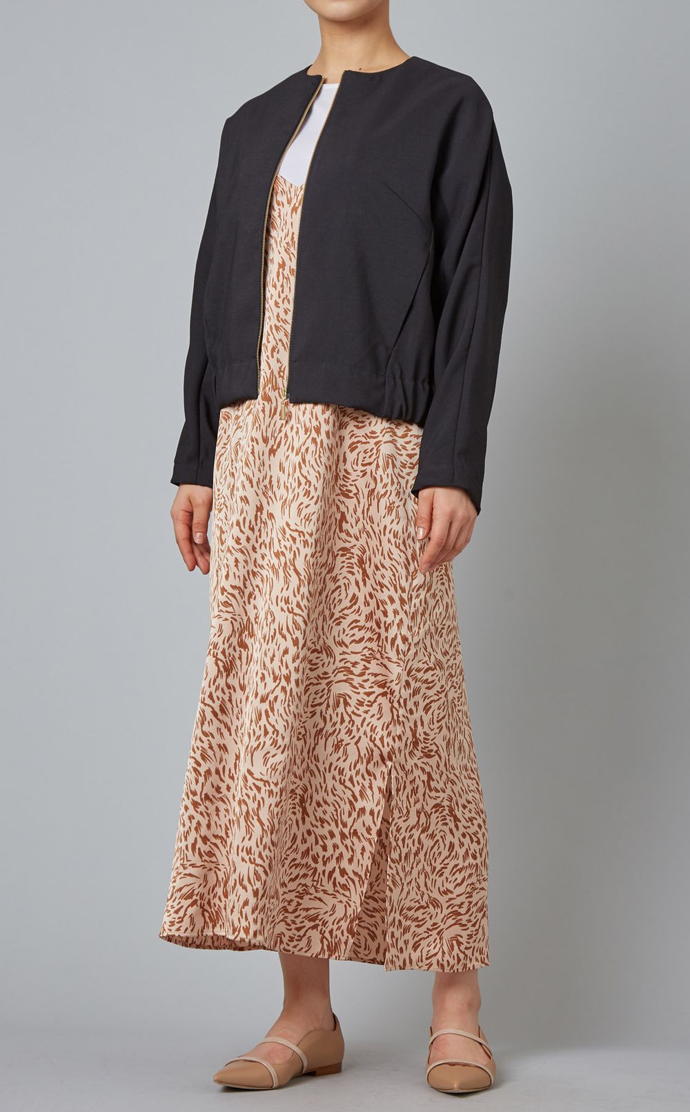 ノーカラージップアップブルゾン