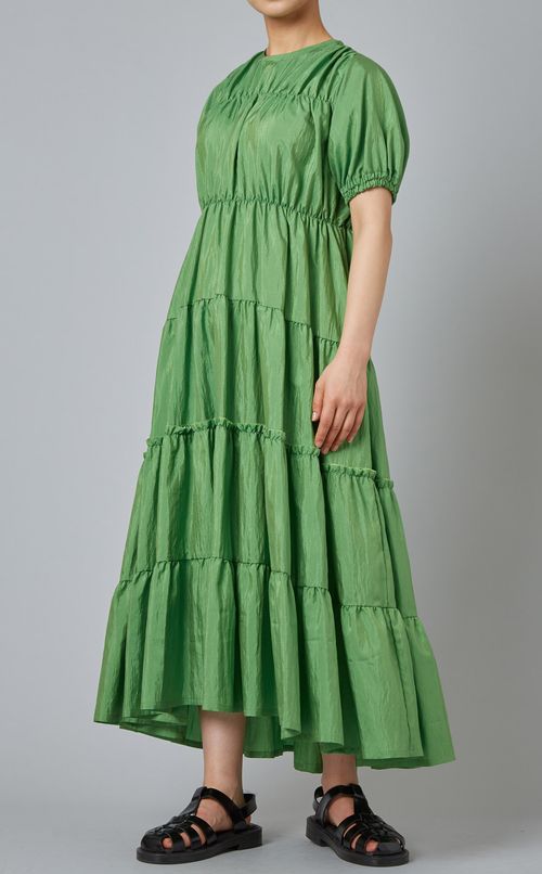 ティアードハーフスリーブワンピース