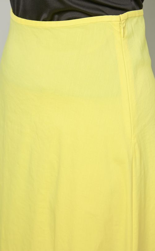 ドライタッチフレアロングスカート