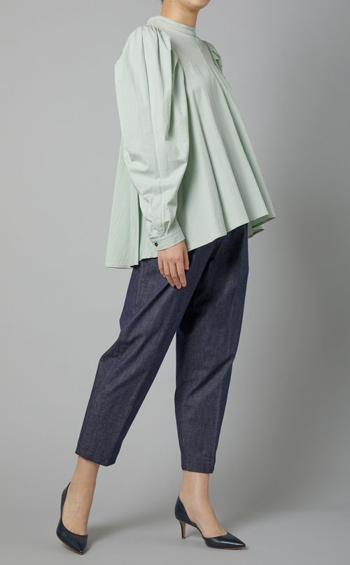 タックスリーブフレアブラウス