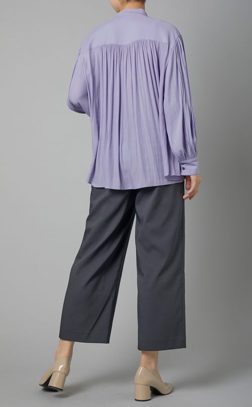 ギャザーボウタイブラウス