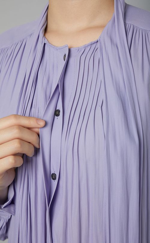 ギャザーボウタイブラウス