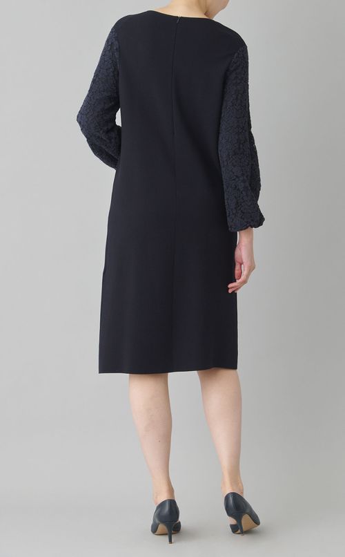 レーススリーブニットワンピース