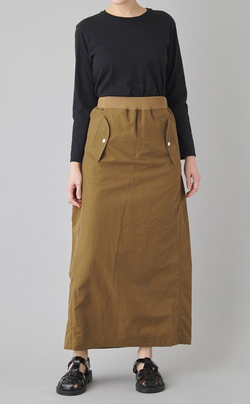 ナイロンフレアロングスカート