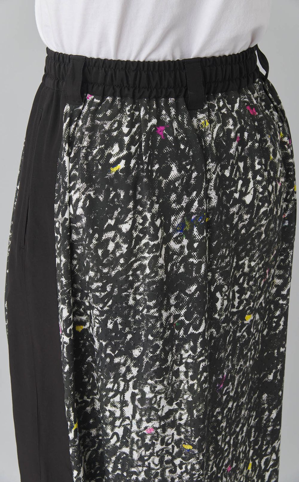 プリントブロックラインスカート