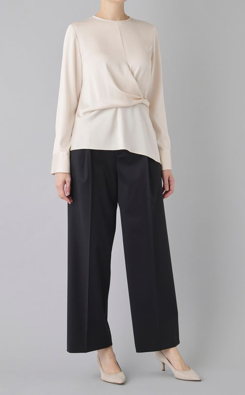 ワンタックストレートパンツ