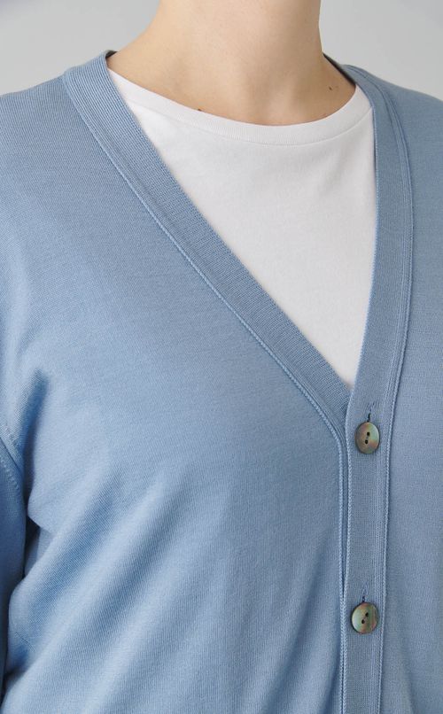 ウール混Vネックカーディガン