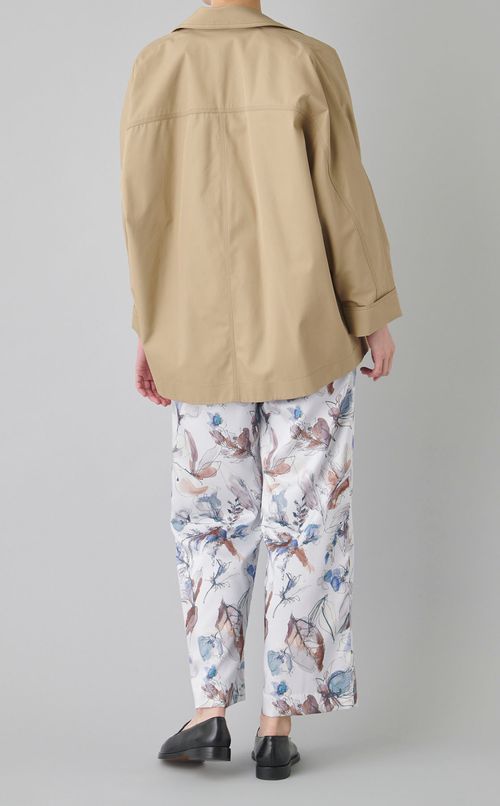 ドルマンショートトレンチコート