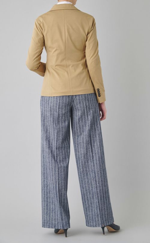 ライトジャージスリムフィットジャケット