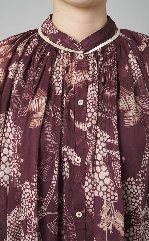 ボタニカルプリントギャザーブラウス