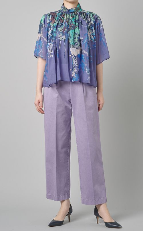 フラワーペタルプリントギャザーブラウス