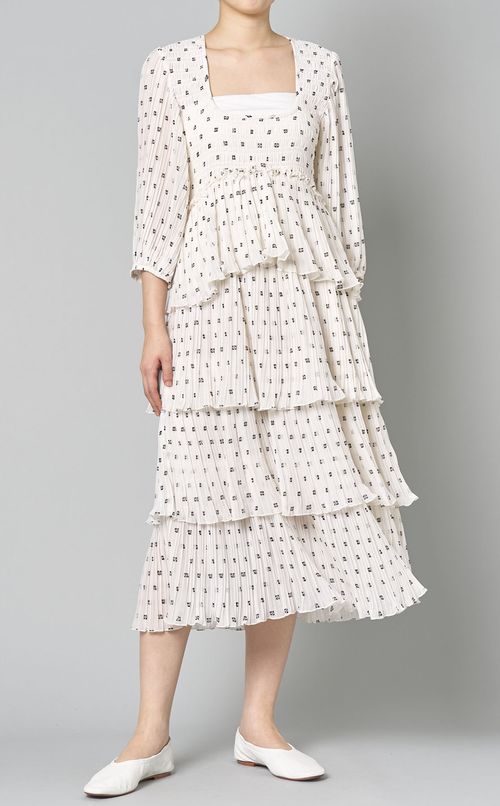 ロゴジャガードティアードワンピース