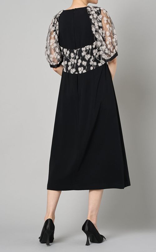 フラワーチュールパフスリーブワンピース