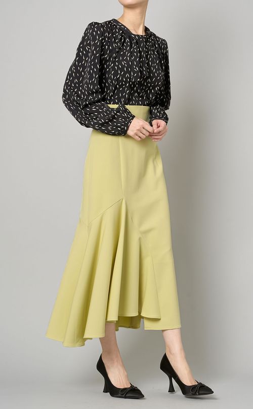 プリントボウタイブラウス