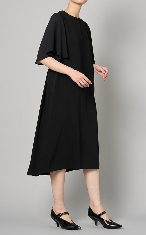 ドレープクロスフレアスリーブワンピース
