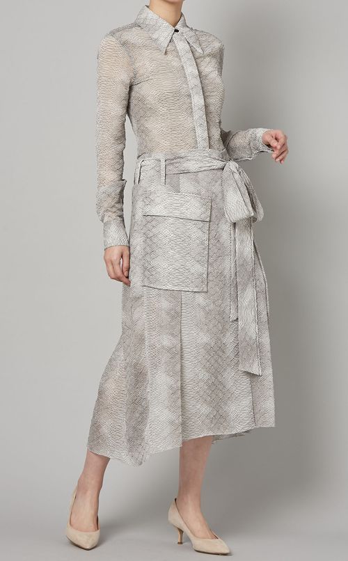 パイソンプリントシースルーブラウス