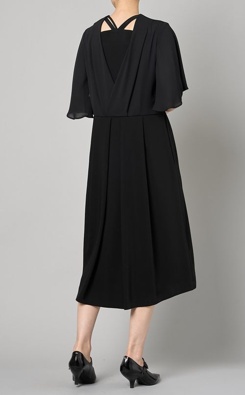 ドレープクロスフレアスリーブワンピース