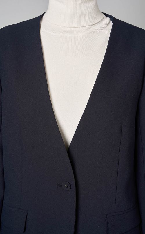 ダブルクロスノーカラージャケット