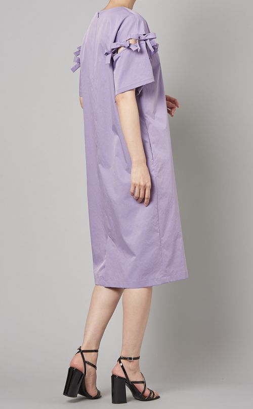 リボンスリーブサテンワンピース