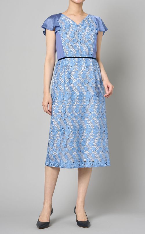 フラワーステッチワークワンピース