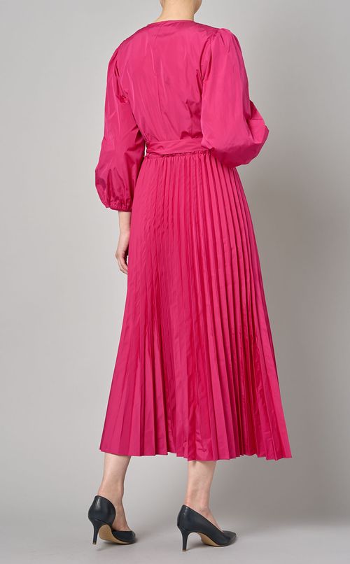 タフタカシュクールプリーツワンピース