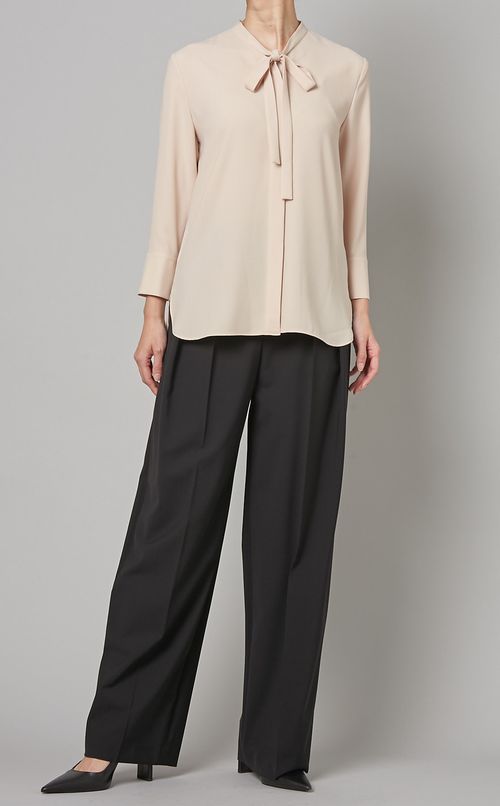 タック入ストレッチワイドパンツ