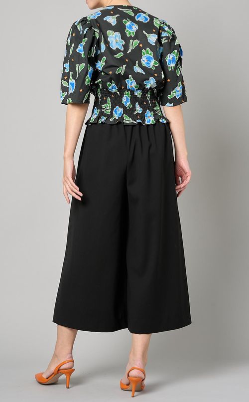 フラワープリントシャーリングブラウス