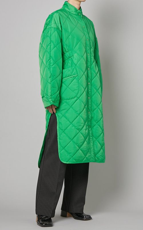 スタンドカラーキルティングコート