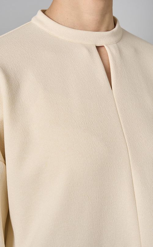 ジャージースリットネックプルオーバー