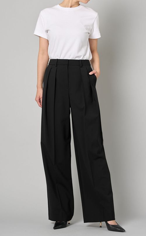 タック入ストレッチワイドパンツ