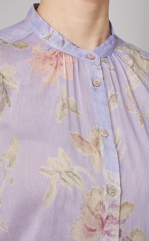 フラワープリントスタンドカラーブラウス