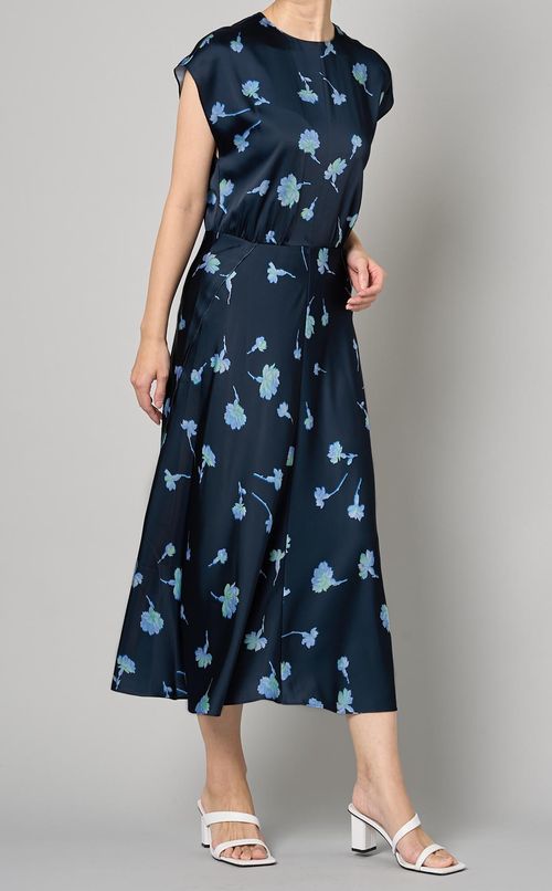 フラワープリントロングワンピース