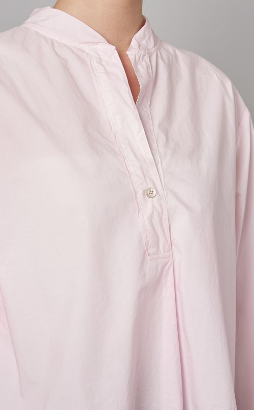 コットンスタンドカラーショート丈ブラウス