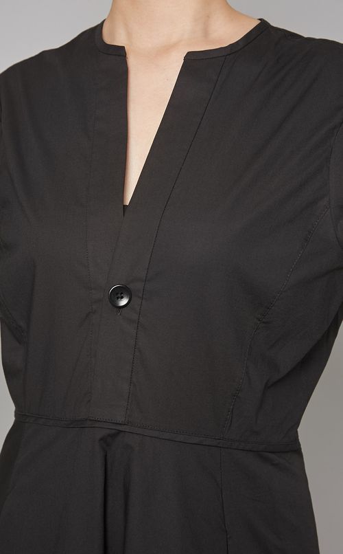 コットンポプリンVネックワンピース